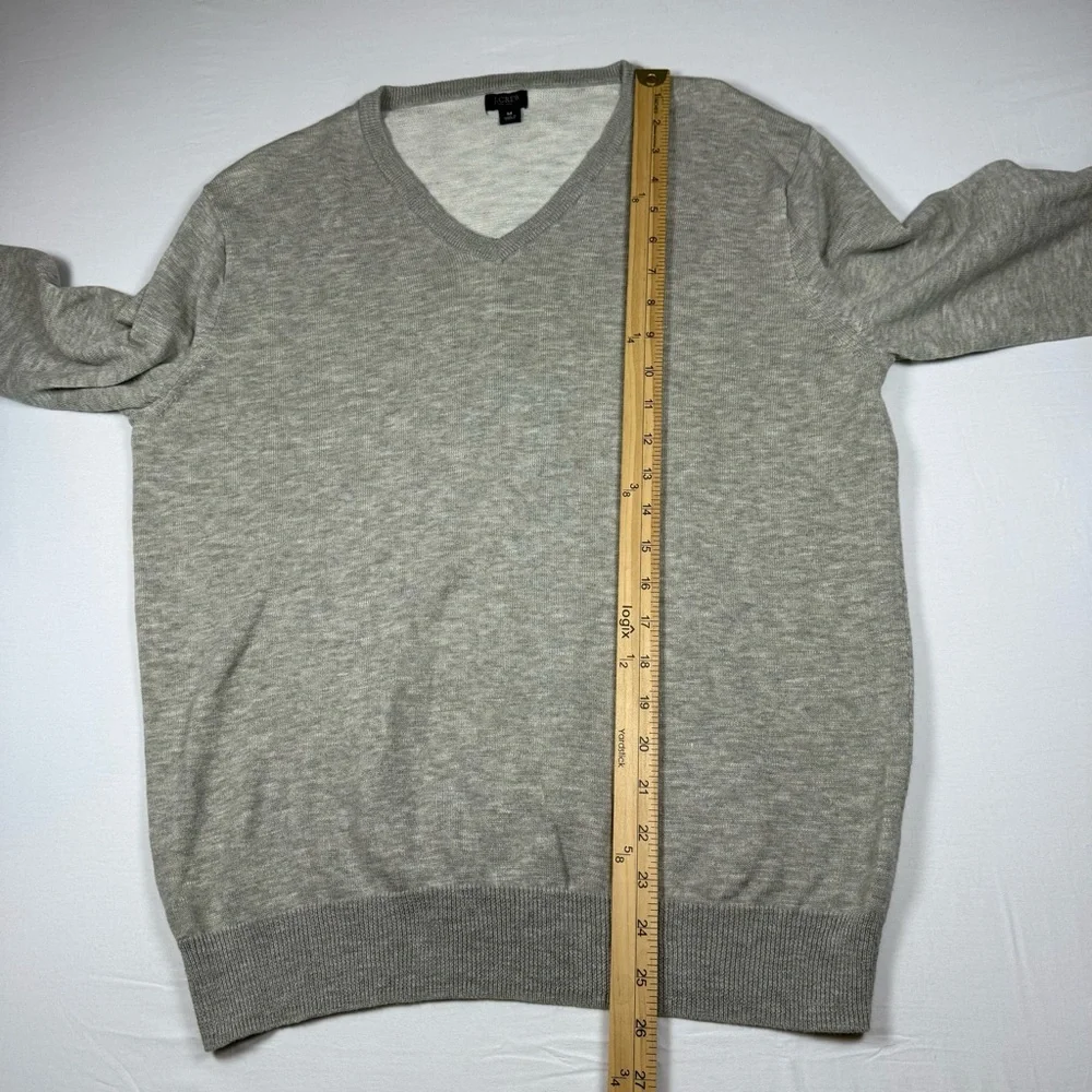 J.‎ Crew Light Gray V-Neck Sweater